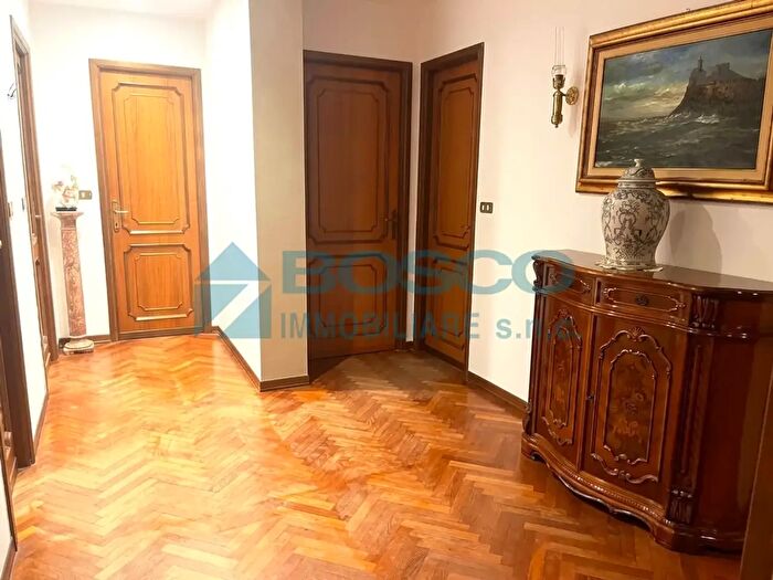 Appartamento con 6 locali in affitto in Piazzale Arrigo Boito, La Spezia