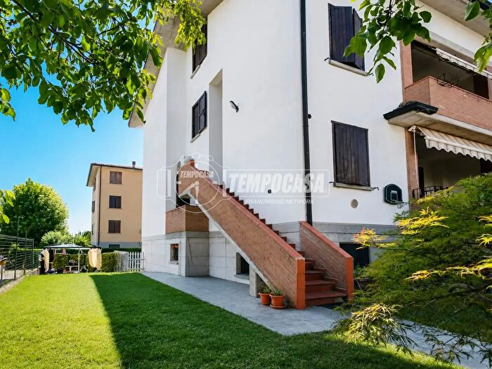 Appartamento quadrilocale in vendita in Via Anita Garibaldi, Reggio nell'Emilia