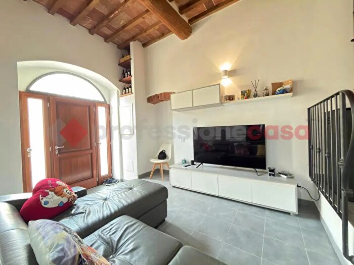 Casa trilocale in vendita in Loc Pontecaliano, Subbiano