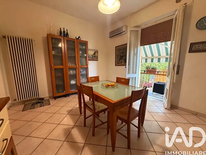 Appartamento quadrilocale in vendita in Via Volta, Arezzo