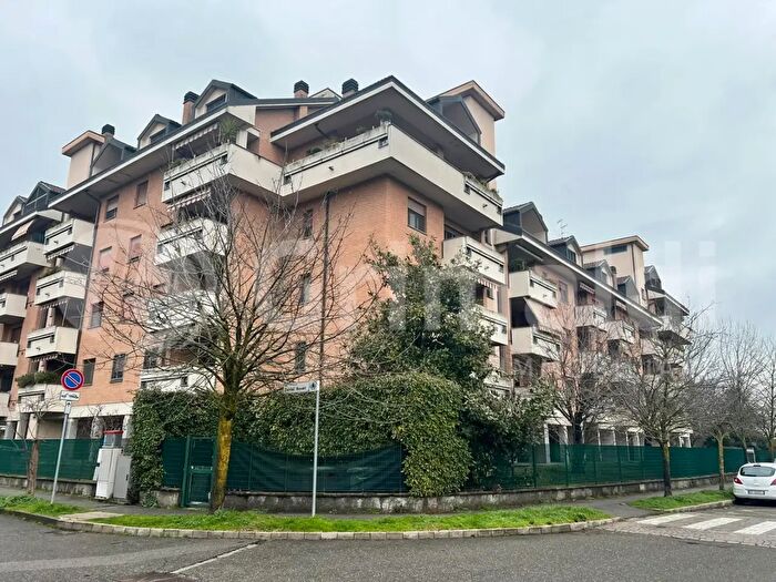 Appartamento bilocale in vendita in Via Ernesto Teodoro Moneta, Opera