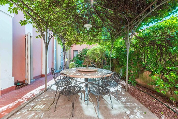 Appartamento con 5 locali in vendita in Via dellArringo Terni, Terni