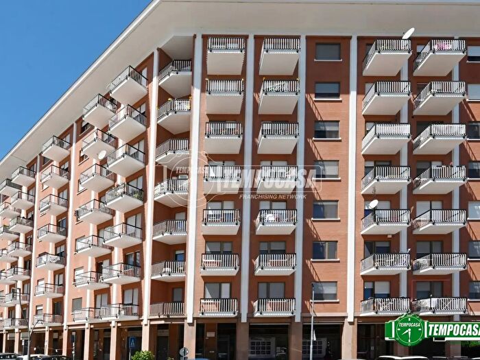 Appartamento trilocale in vendita in Via Cirie, Borgaro Torinese