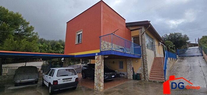 Casa monolocale in vendita in Zona Sala Panorama, Alcamo