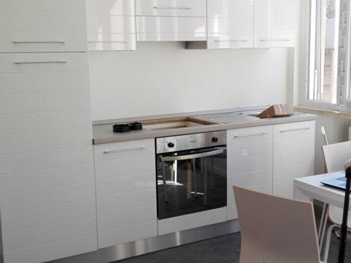 Appartamento bilocale in affitto in Via Imperia, Famagosta, Milano