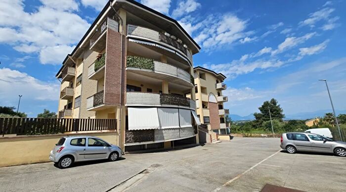 Appartamento trilocale in vendita in Contrada Iannassi Iannassi Bosco Perrotta Iannassi San Nicola Manfredi Benevento Campania Italia, San Nicola Manfredi