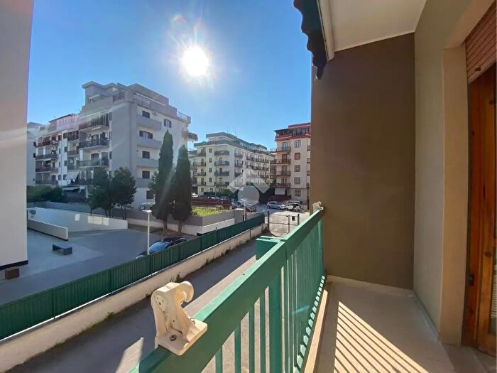 Appartamento quadrilocale in vendita in Via Avvocato Giacinto dell'Olio, Trani