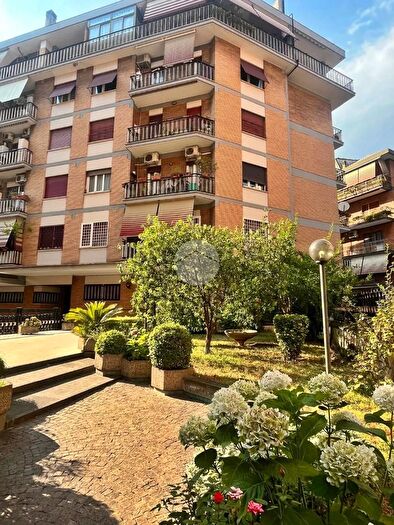 Appartamento bilocale in vendita in Via Collatina, Roma