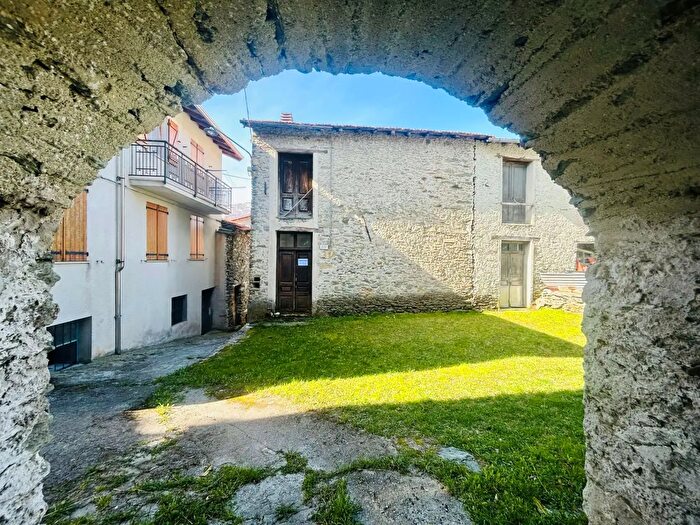 Casa trilocale in vendita in Frazione Chionea, Ormea