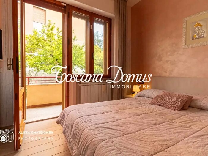 Appartamento con 5 locali in vendita in Siena
