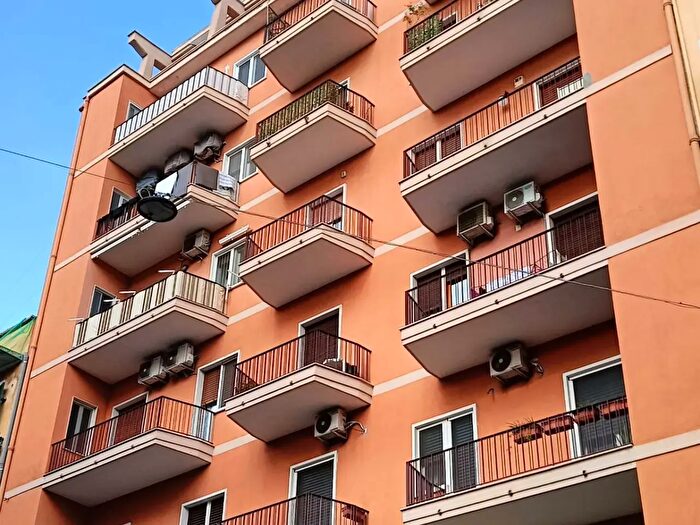 Appartamento trilocale in vendita in Via Principe Amedeo, Bari