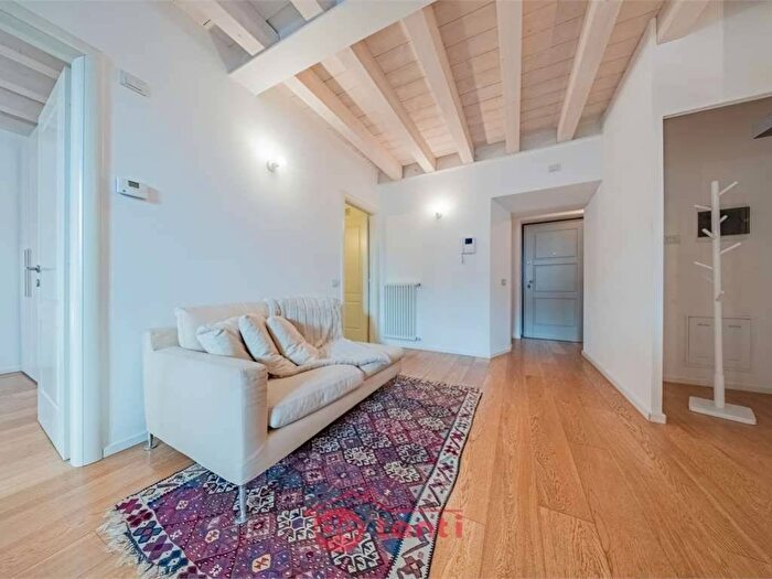 Appartamento bilocale in affitto in Via Rosalia, Centro, Chiavenna