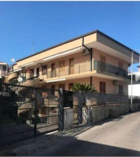 Appartamento monolocale in vendita in Via Canale Torto, Acireale