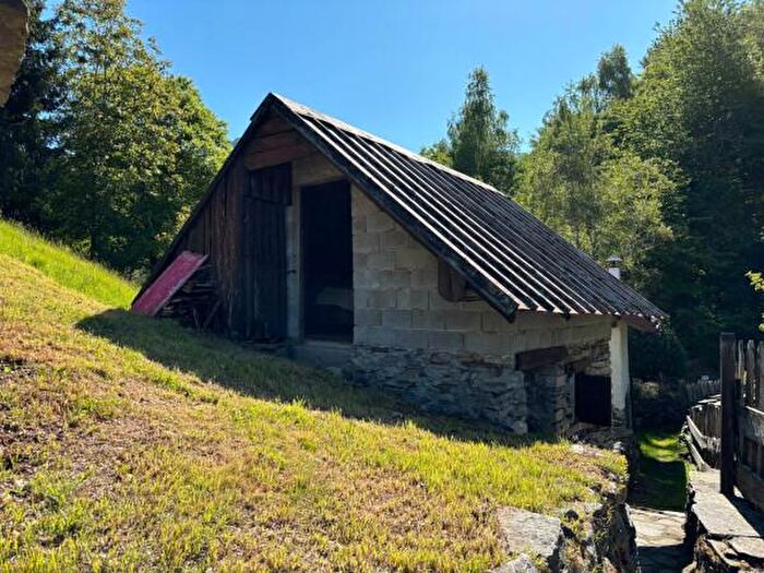 Casa monolocale in vendita in Strada dellAlpe Marzone, BeuraCardezza