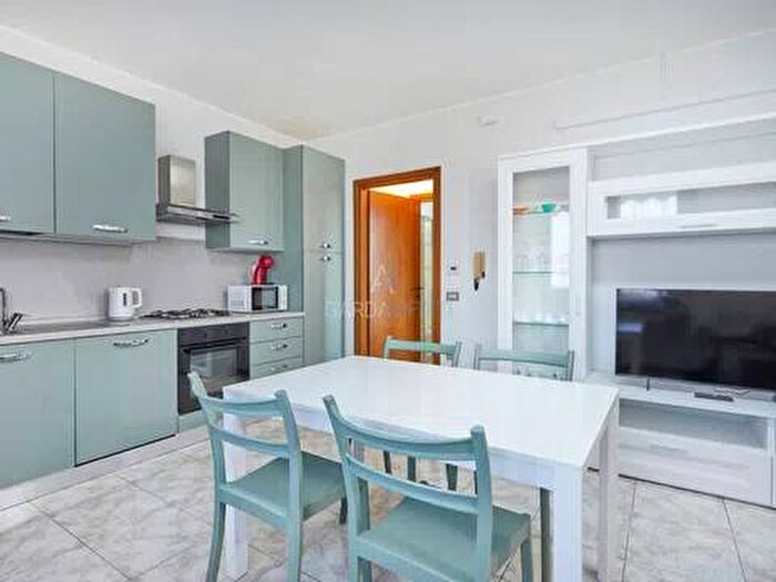 Appartamento bilocale in affitto in Via Tito Speri, Centro, Sirmione