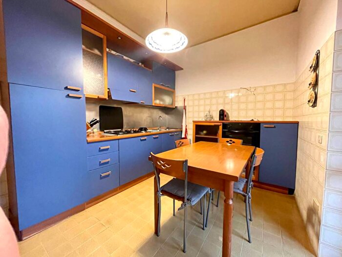 Appartamento quadrilocale in affitto in Via Santa Maria della Grotticella, Grotticella Mazzetta, Viterbo