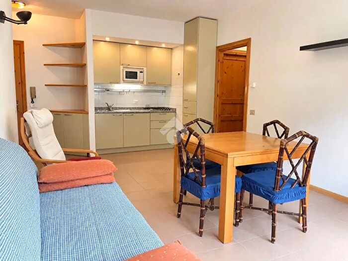 Appartamento trilocale in vendita in Via Potenzino, Grosio
