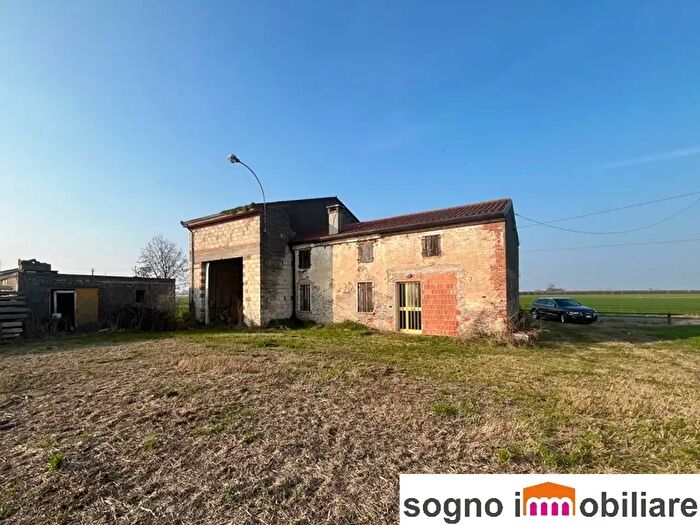 Casa trilocale in vendita in Via Pierdomenico Frattini, Legnago