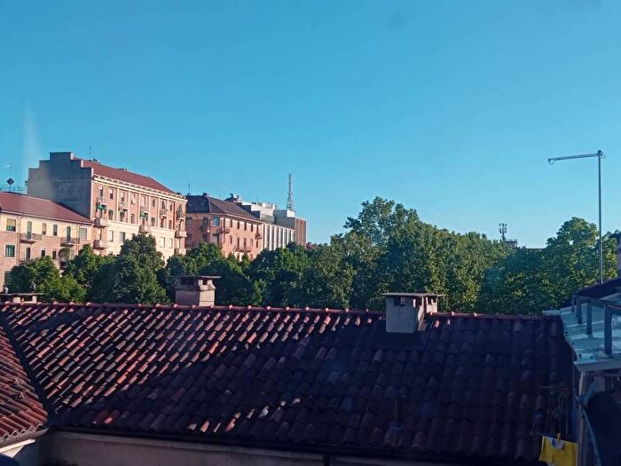 Appartamento trilocale in affitto in Via Garibaldi, Quadrilatero Romano, Torino