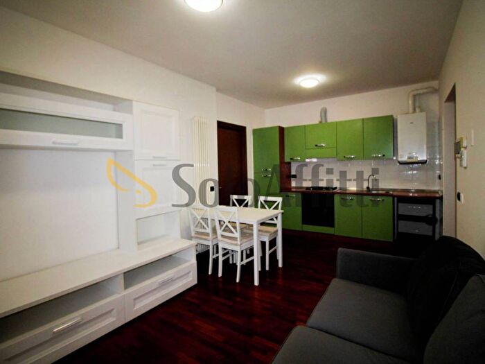 Appartamento bilocale in affitto in Via Lorenzina, Malgrate