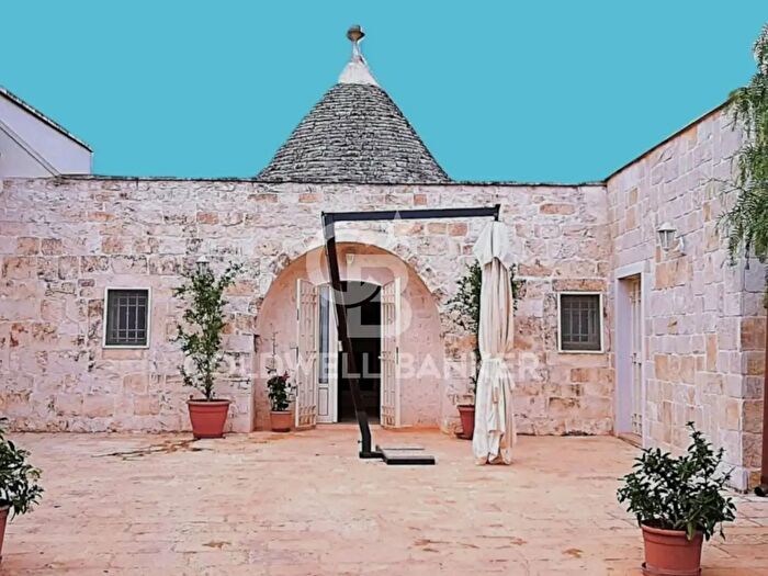 Casa con 11 locali in vendita in Via Monti del Duca, Martina Franca