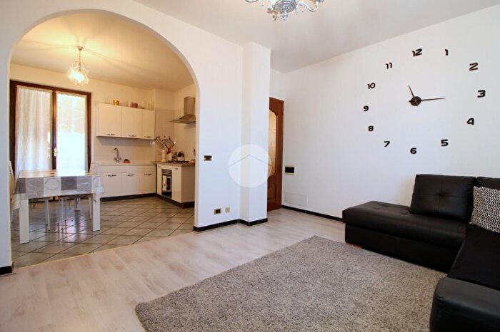 Casa quadrilocale in vendita in Via Ceretta, Sommariva Perno