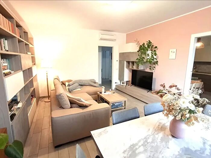 Appartamento trilocale in vendita in Gossolengo