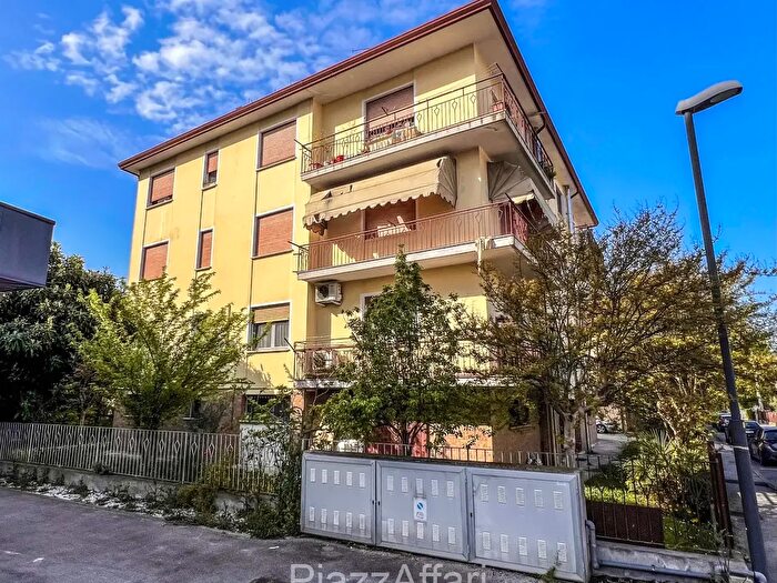 Appartamento quadrilocale in vendita in Via JF Kennedy, Piove Di Sacco