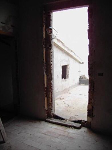 Casa con 6 locali in vendita in Via Montegrappa, Jesi