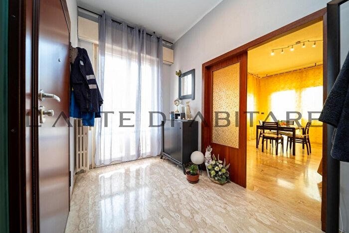 Appartamento quadrilocale in vendita in Viale Puglia, Riccione