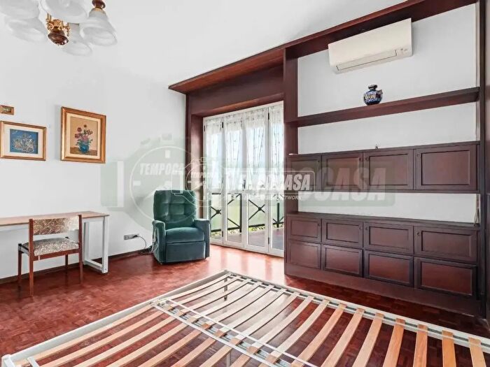 Appartamento bilocale in vendita in Milano