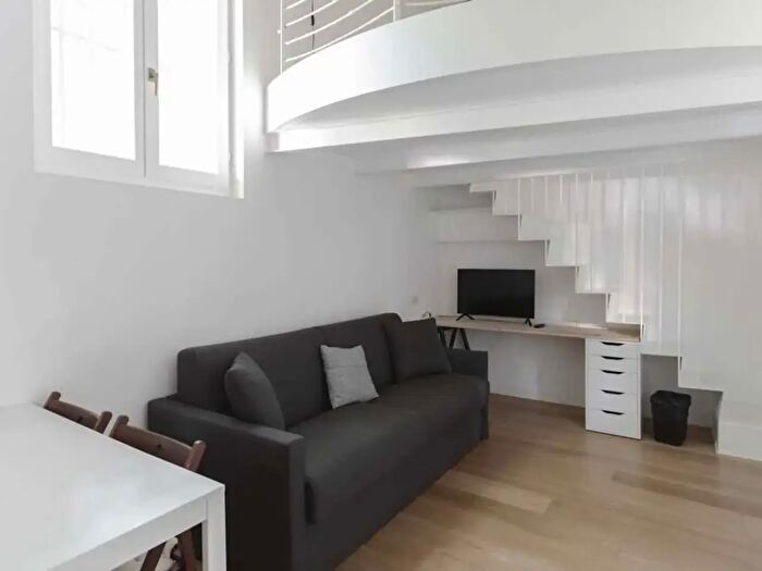 Appartamento monolocale in affitto in Via Mazzini, Trieste