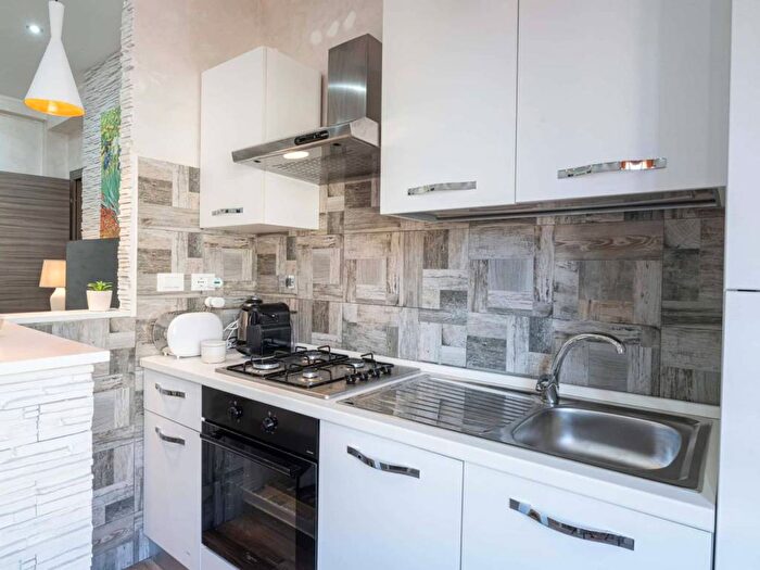Appartamento monolocale in affitto in Via delle Baleniere, Ostia Ponente, Roma