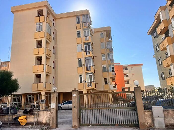 Appartamento con 5 locali in vendita in Via dei Platani, Sciacca