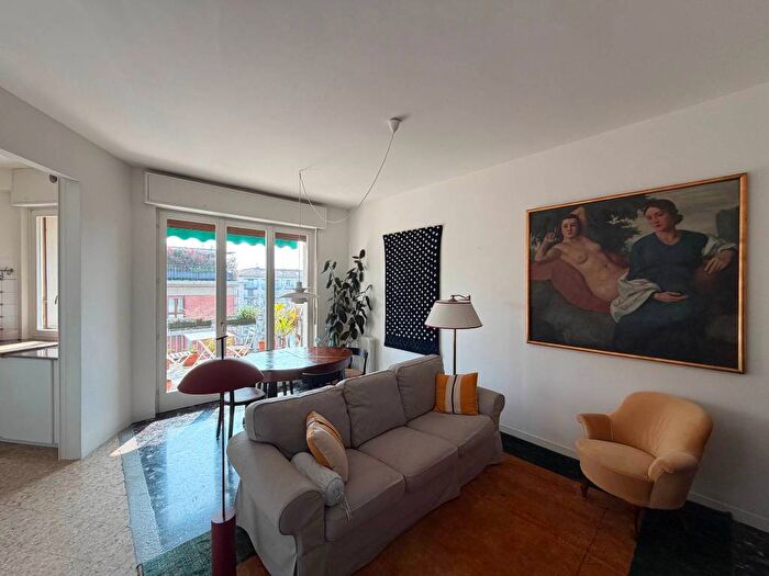 Appartamento quadrilocale in affitto in Via Giovanni della Casa, Valverde, Verona