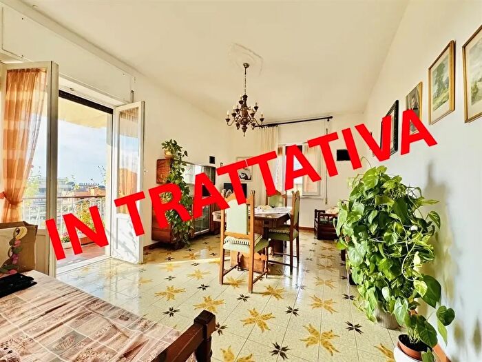 Appartamento trilocale in vendita in Via Palaverta, Marino