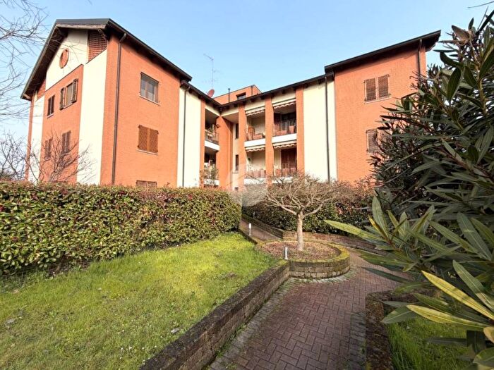 Appartamento bilocale in affitto in VIA EDMONDO DE AMICIS, Centro, Cernusco sul Naviglio