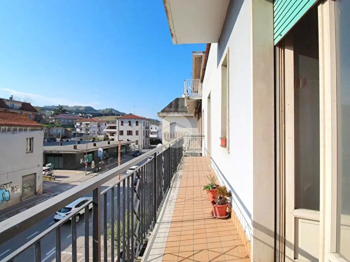 Appartamento quadrilocale in vendita in Via Cesare Luciano Gabrielli, San Benedetto Del Tronto