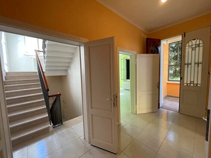 Casa con 6 locali in affitto in Suzzara