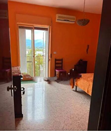 Appartamento con 5 locali in vendita in Viale dei Volsci, Latina