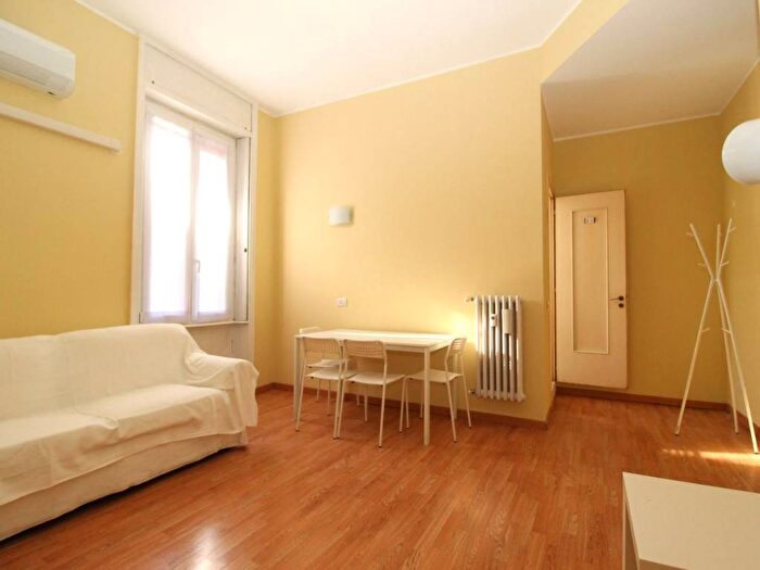 Appartamento bilocale in affitto in Via Alfonso Lamarmora, Quadronno Crocetta, Milano