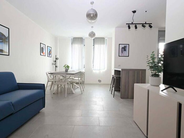 Appartamento trilocale in affitto in Via Antonio Bordoni, Melchiorre Gioia, Milano