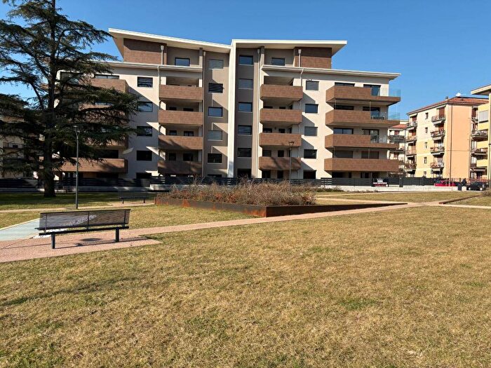 Appartamento bilocale in affitto in Via Alessandro Poerio, Ponte Crencano, Verona