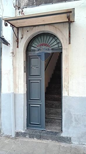 Appartamento con 5 locali in vendita in Via del Rotolo, Catania