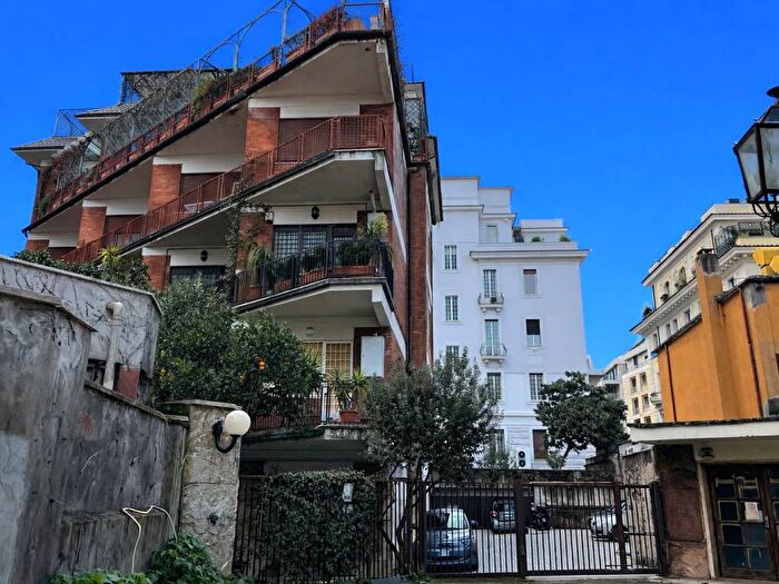 Appartamento monolocale in affitto in Viale Gioacchino Rossini, Parioli, Roma
