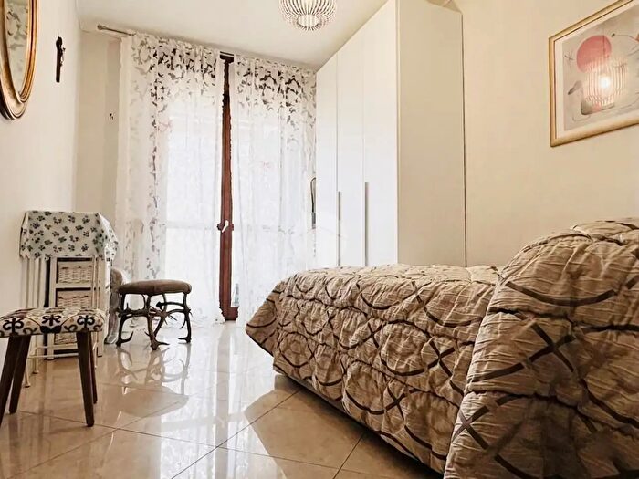 Appartamento quadrilocale in vendita in Via Alfonso Badini Confalonieri, Torino