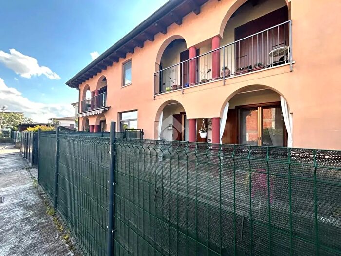 Appartamento trilocale in vendita in Isola Della Scala