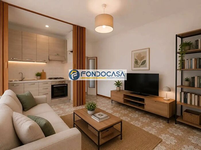 Appartamento trilocale in vendita in Via Primo Maggio, Camaiore