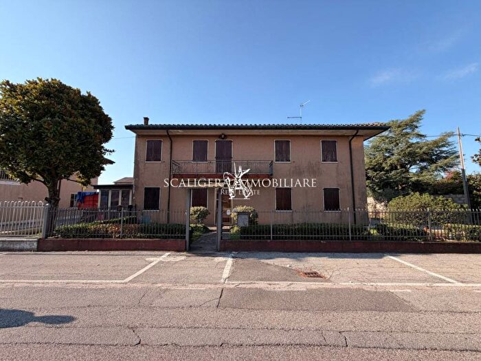 Casa quadrilocale in vendita in Via Villanova, Centro, San Bonifacio
