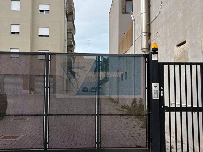 Appartamento quadrilocale in affitto in Via Grotta Santa, Grottasanta Tunisi, Siracusa